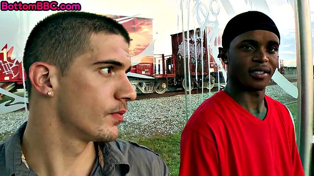 Needed black giving bj to white guy