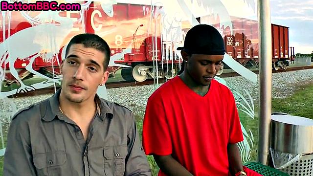 Needed black giving bj to white guy