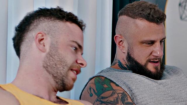 HETEROFLEXIBLE - Horny Gym Buddies Marcus McNeil & Crush Daddy MILK Their Cocks In Protein