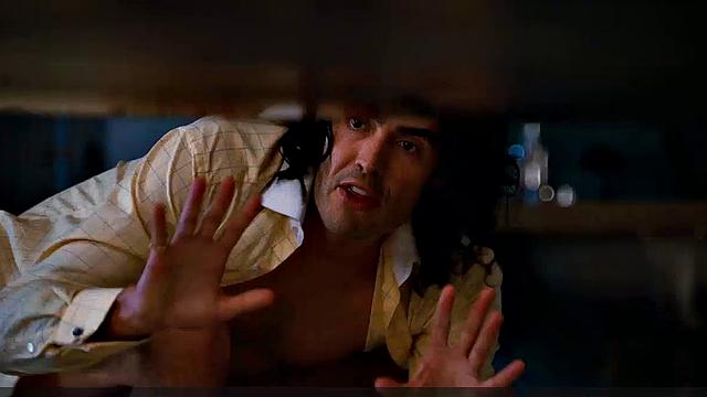 Jennifer Garner in deep cleavage