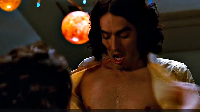 Jennifer Garner in deep cleavage