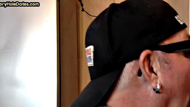 Homemade gloryhole DILF gets banged in closeup video