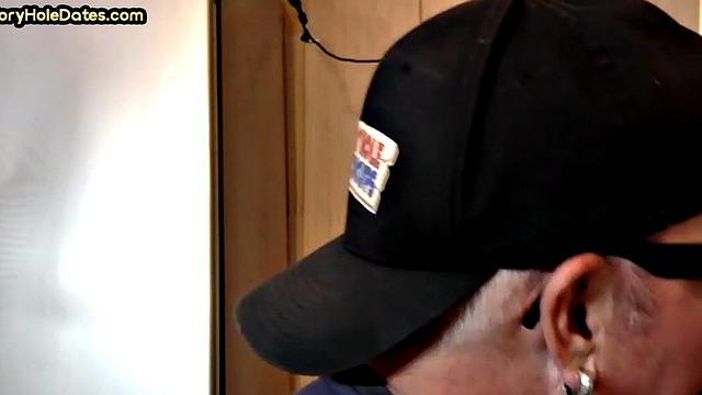 Homemade gloryhole DILF gets banged in closeup video