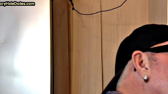 Homemade gloryhole DILF gets banged in closeup video