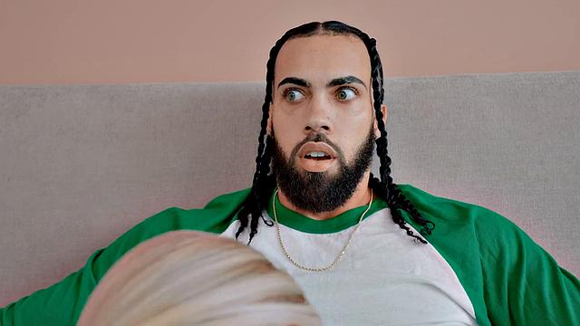 Blondie Trans sucking lucky man