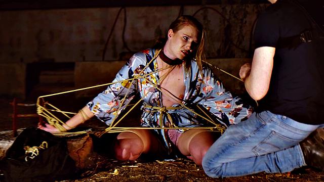 Blond babe gets nipples hurt while drinks piss