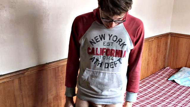 Латиносы забывают о карантине ради денег и толстых членов