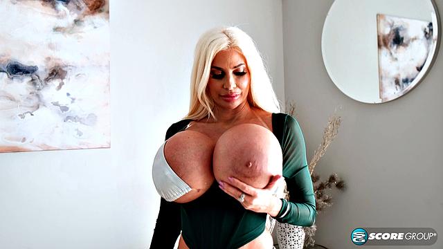 Bigger is Better Barbie Nicole