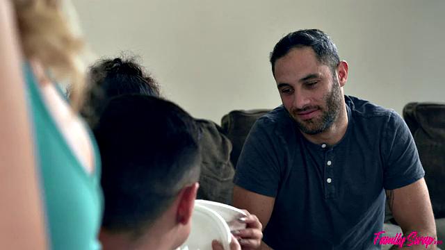 Shark Time Of The Month - S4:E5