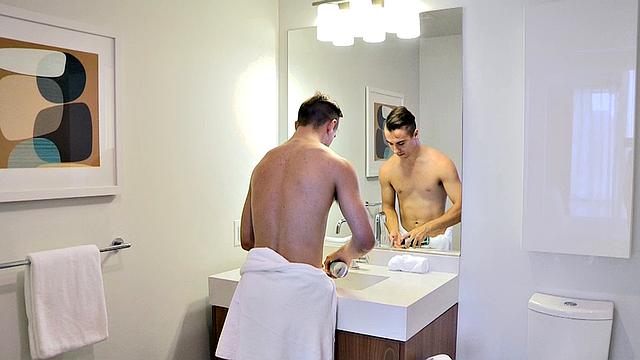 Stepdad's Boyfriend Chapter 2: A Closer Shave