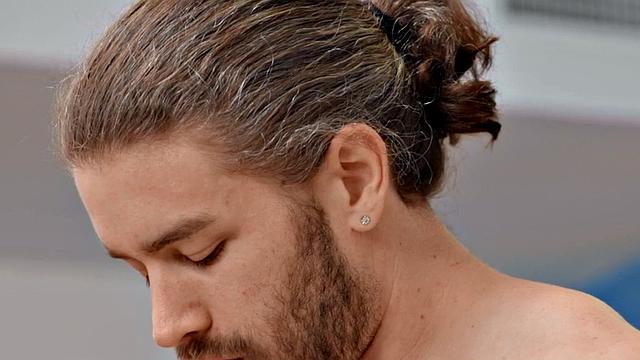 Hung hippie stud pleasuring himself as he rubs his big shaft