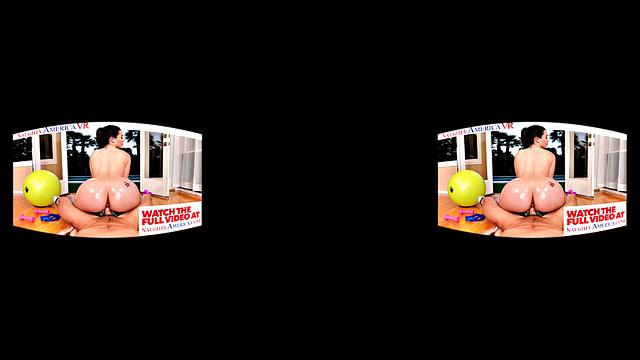 Sexy Reagan Foxx welcomes you to enjoy her shower!