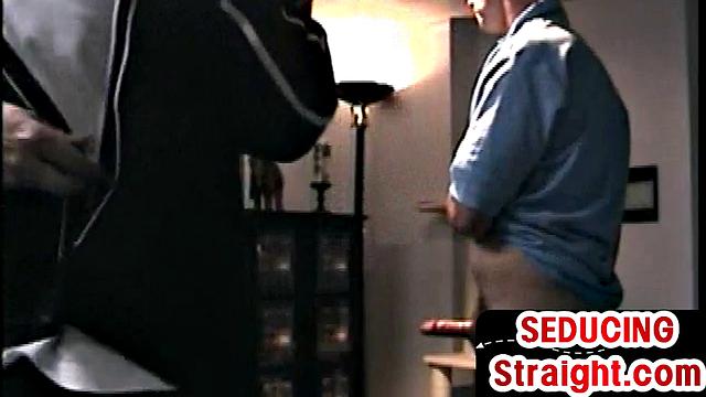 Real 21yo amateur sucked by stud while watching porn