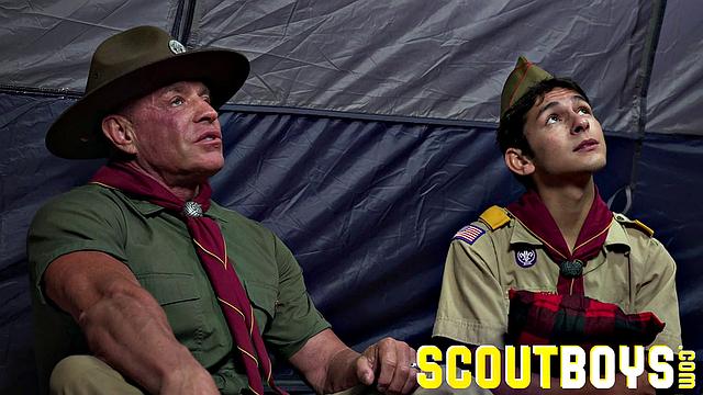 SCOUT DAMIEN Chapter 3 - Weathering Storm