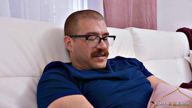 Broadcasting That Ass