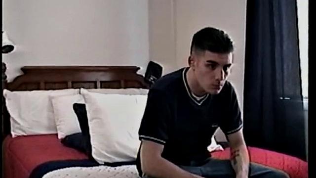 Straight Guy Tony Gets Off