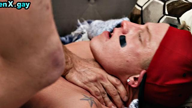 Football jock fucks best friend while watchinggame