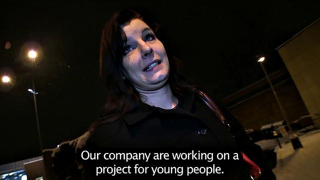 Stranger's Cum Splooshed In Brunette's Mouth Makes Her Ecstatic