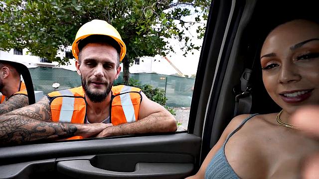 Str8 random worker fucks gaydaddy in public van