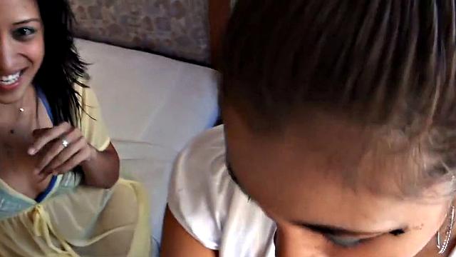 Jill & Ashley - Blowjob - 4min Clip