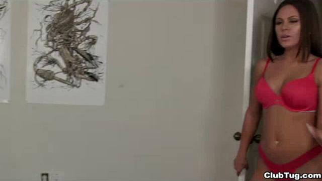 Mia Pearl - Drain My Balls