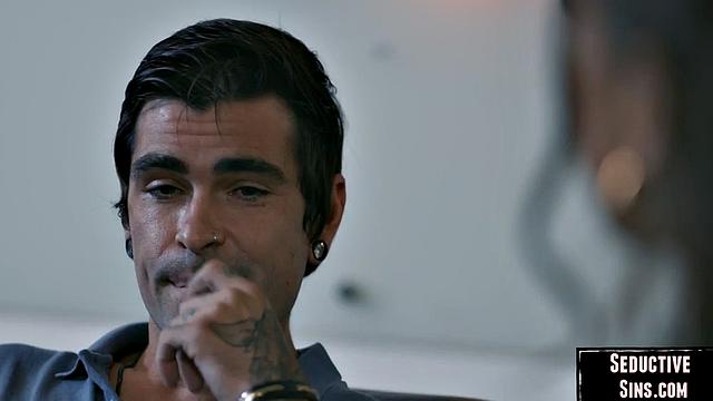 Classy blonde babe gets drilled