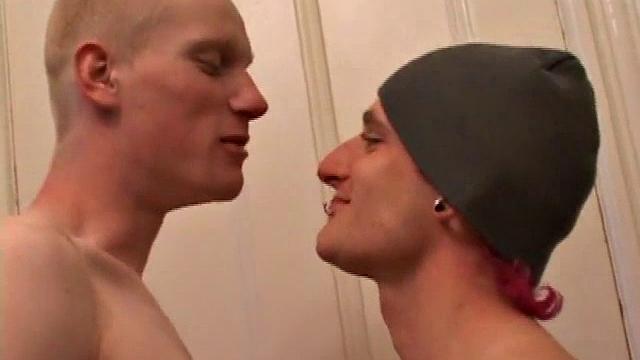 Kaos Gives Torque Ass Pounding