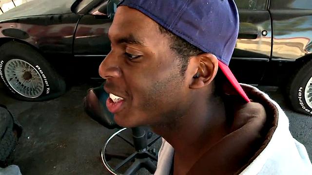 Hot interracial action with a gorgeous tattooed white guy pounding his black bottom out in public