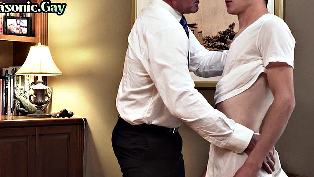 Masonic daddy fucks ass of submissive twink in office