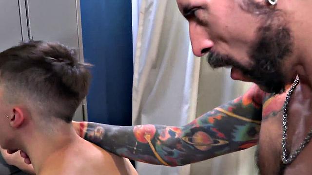 Lucky guy banged by two dicks in asshole in threesome