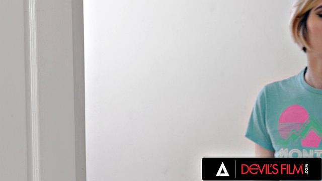 Hot Trans Body Ignites Anal Threesome With Korra Del Rio And Jenna Creed PART 1