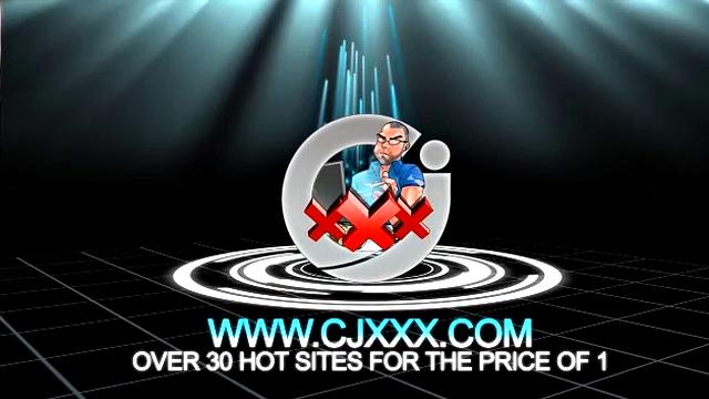 мужик в форме получает дрочку с юмором и воинским рвением