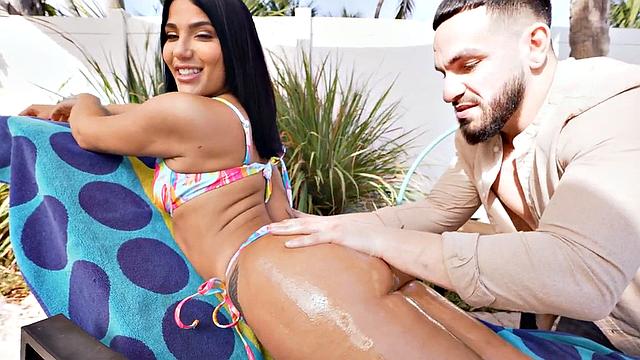 Big booty bikini facefucked babe pleasing her BF outdoors