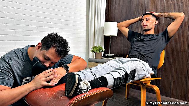 Luca's High-Arched Feet Worshiped - Luca