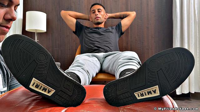 Luca's High-Arched Feet Worshiped - Luca