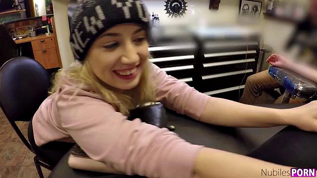 Snow Bunnies 4 - Season 1: Episode 4