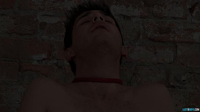 Jonny Parker Gets His Cock Pleasured