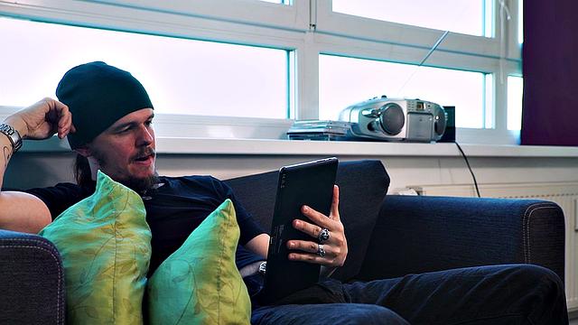 Hot Online Date In Car