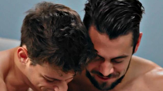 Handsome jock barebacks BF in tight ass until cumshot