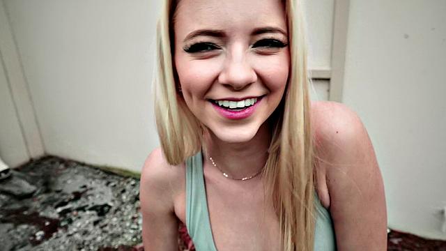 Blonde chick gets her pussy pounded in public like a pro