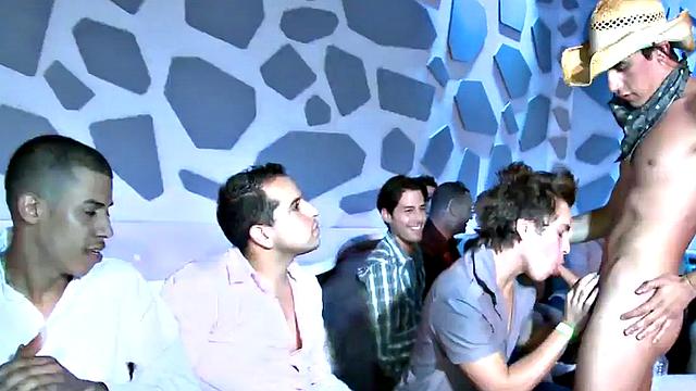 Shameless amateurs suck strippers