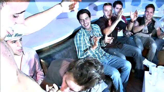 Shameless amateurs suck strippers