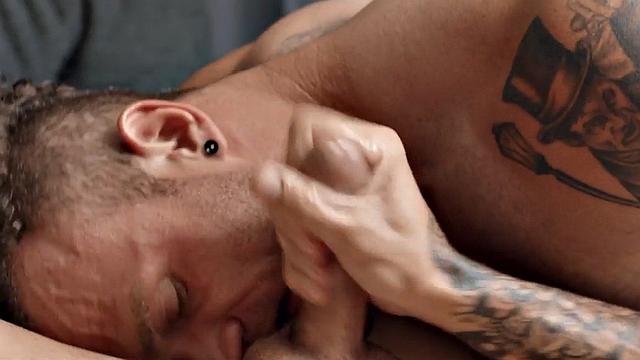 Muscled jock gets facial after bareback pounding