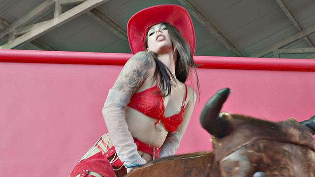 Wrangling Petite Cowgirl