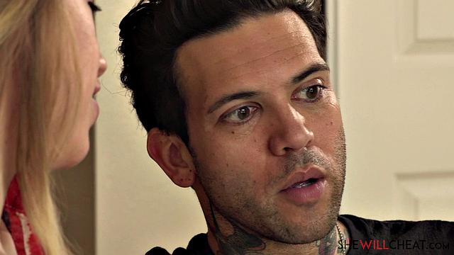 Lyra Law cheats on her husband with hot tattooed ex