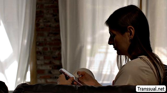 My cock sucked after getting home early