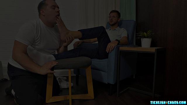 Dimitri Gets Worshipped - Dimitri & Matt