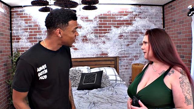 Anal-Loving Gemini Hunts Down BBC