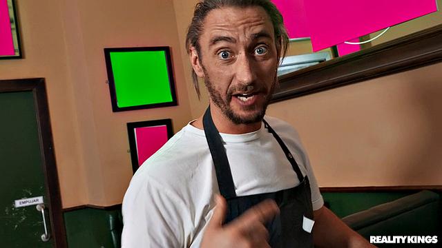 Sex in the Restaurant