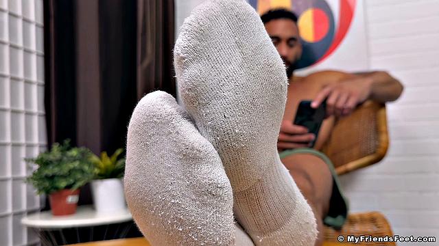 Spying on Dominus' Feet - Dominus